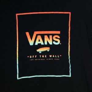 Cute navy blue vans tee